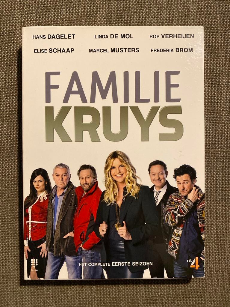 Familie Kruys - Het complete eerste seizoen DVD, Boxset, Vanaf 9 jaar, Ophalen of Verzenden, Zo goed als nieuw