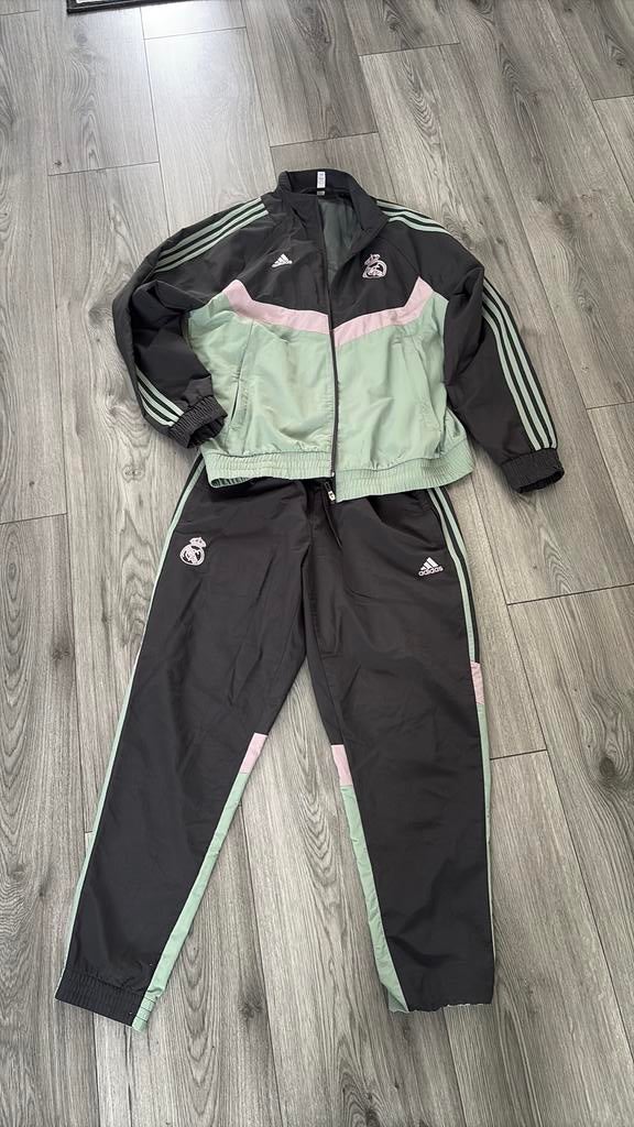ADIDAS pak Real Madrid, Ophalen, Zo goed als nieuw, Voetbal