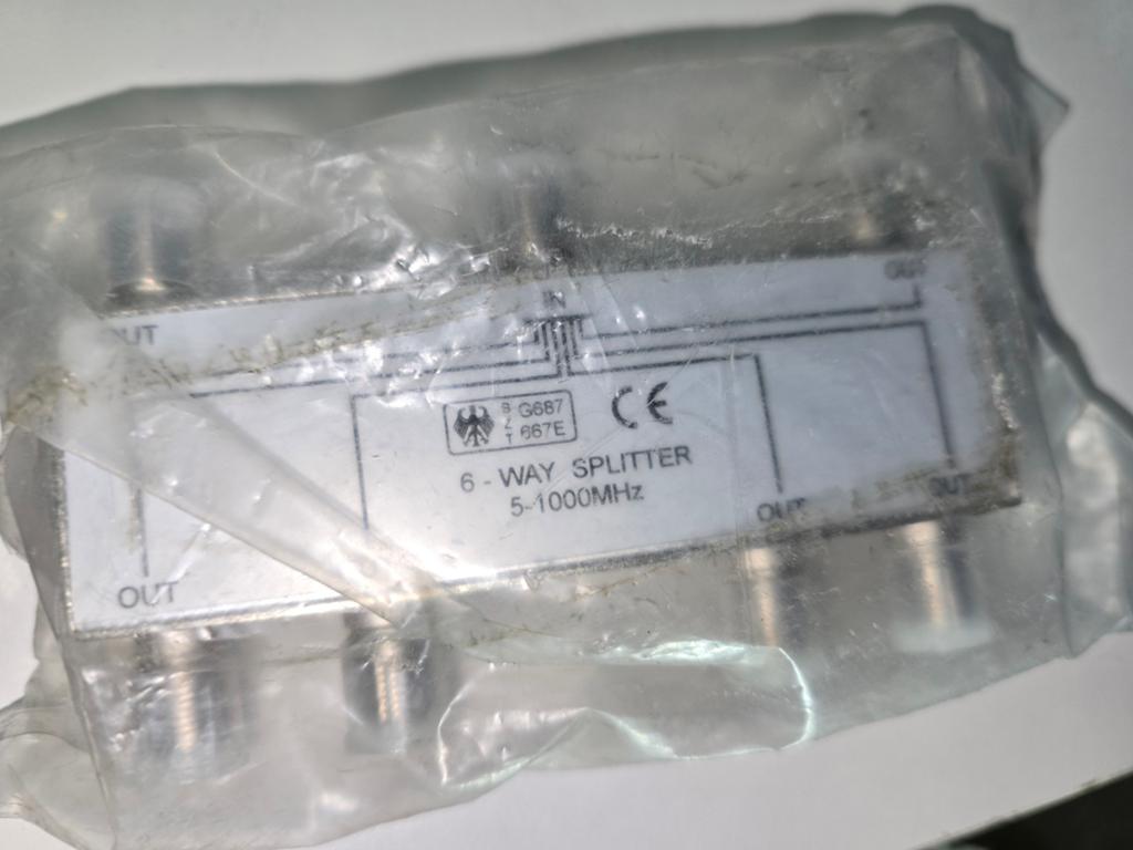 6-weg splitter 5-1000MHz voor TV/Radio signaal, Ophalen of Verzenden