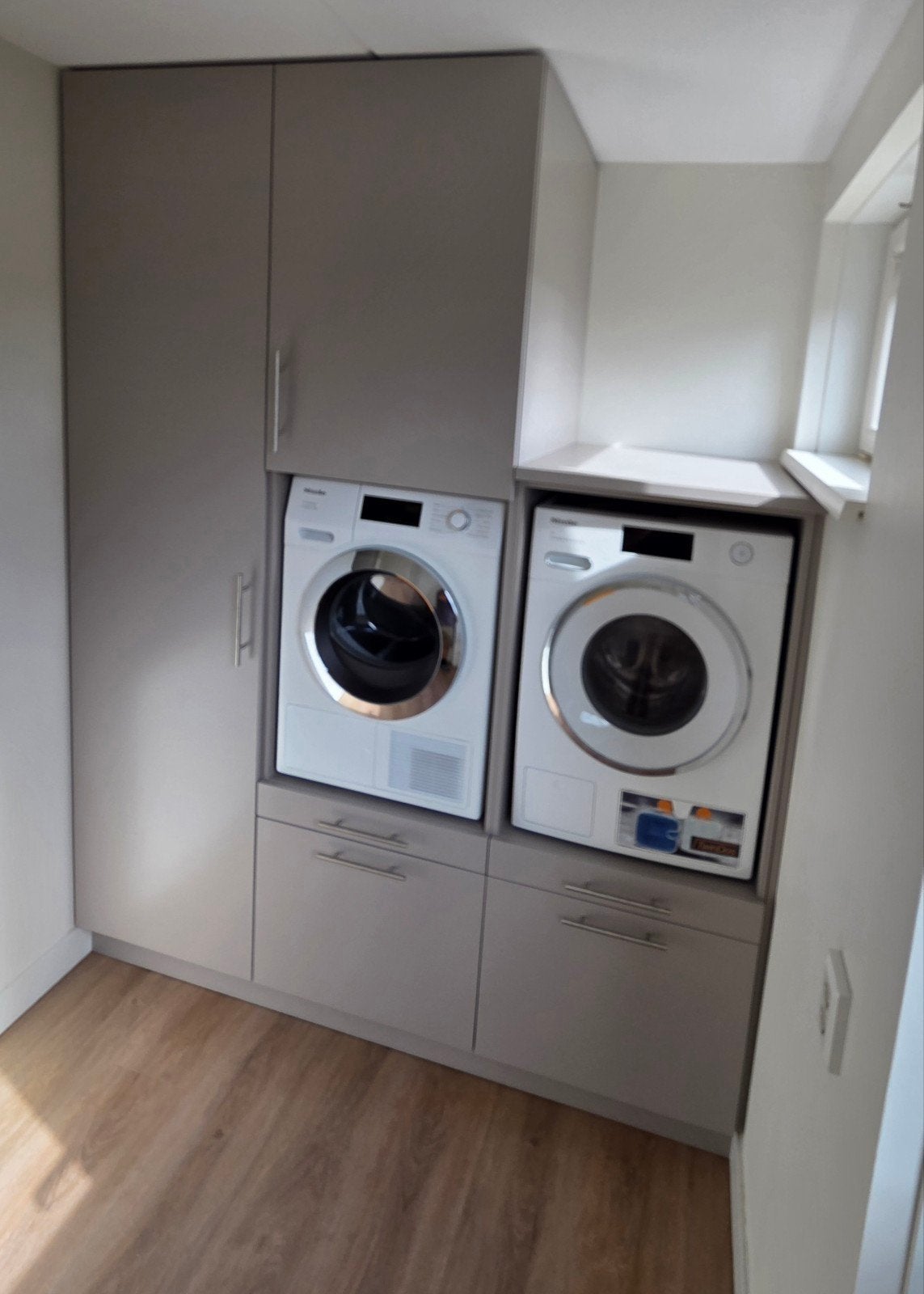Foto 4 van Inbouw kast op maat Wasmachinekast ombouw