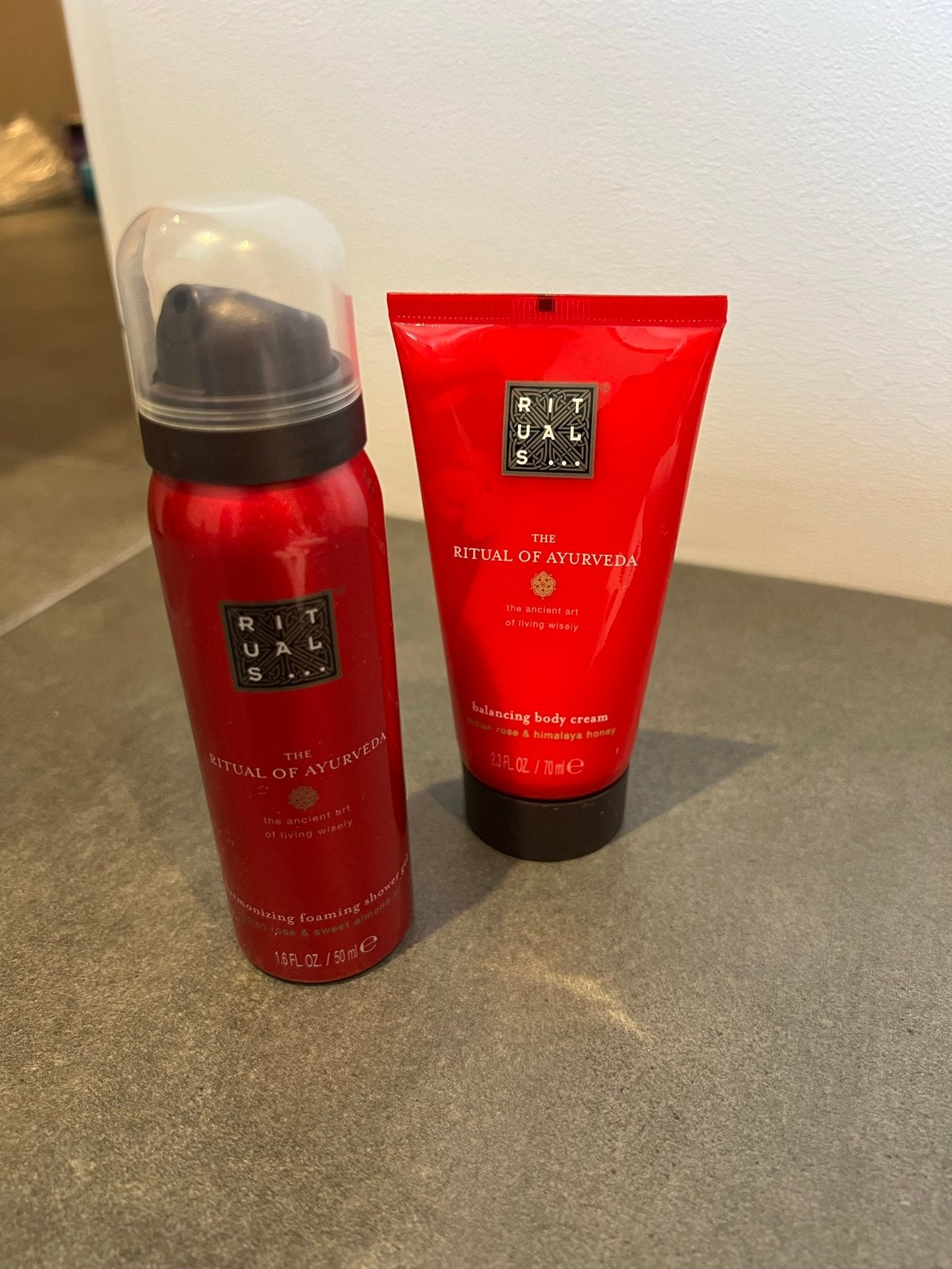 Rituals The Ritual of Ayurveda set (doucheschuim & bodycrème, Ophalen of Verzenden, Nieuw, Bodylotion, Crème of Olie