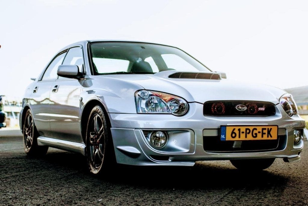Impreza 2.0 Turbo WRX (volledig ondehouden en gerestaureerd), 1994 cc, 1345 kg, Stof, Zwart