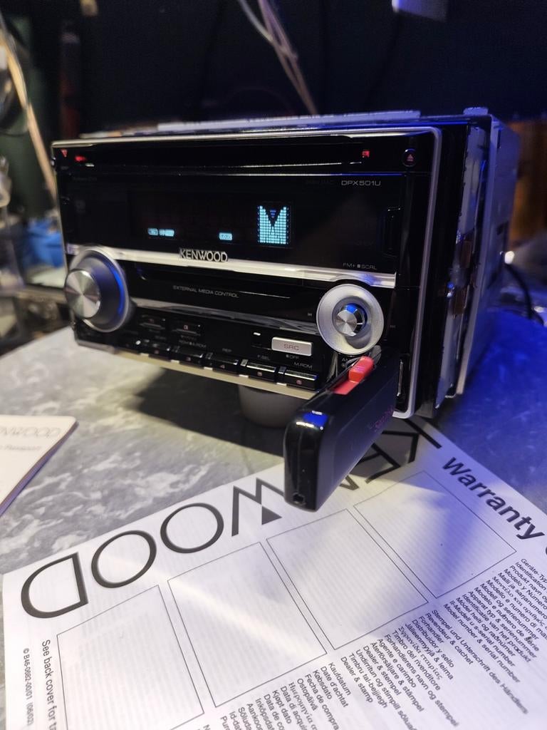 *Kenwood*dubbeldin*cd*mp3*usb*equalizer*rca*, Ophalen of Verzenden