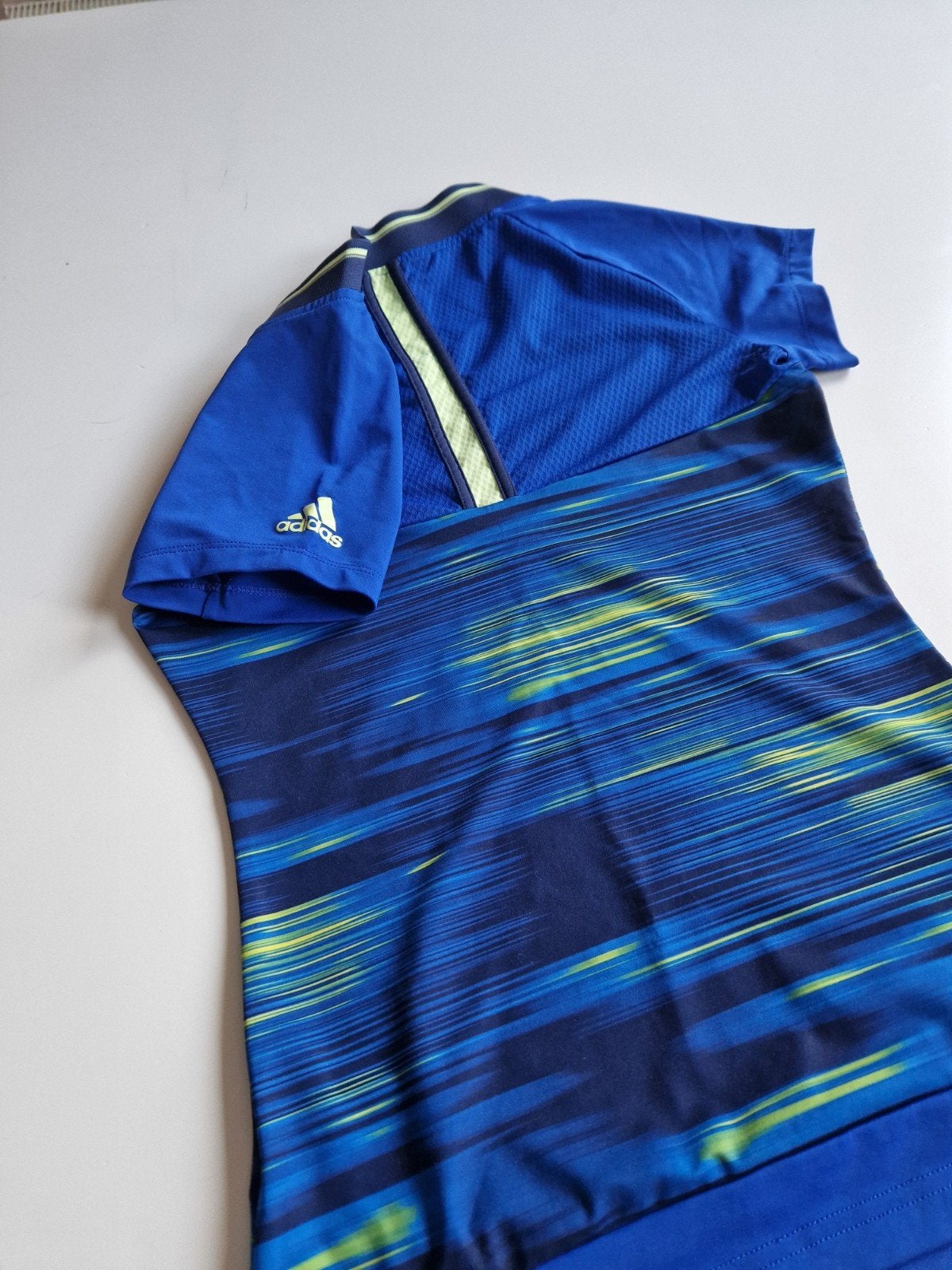 Adidas sporttop xs, Maat 38/40 (M), Ophalen of Verzenden, Fitness of Aerobics, Gedragen