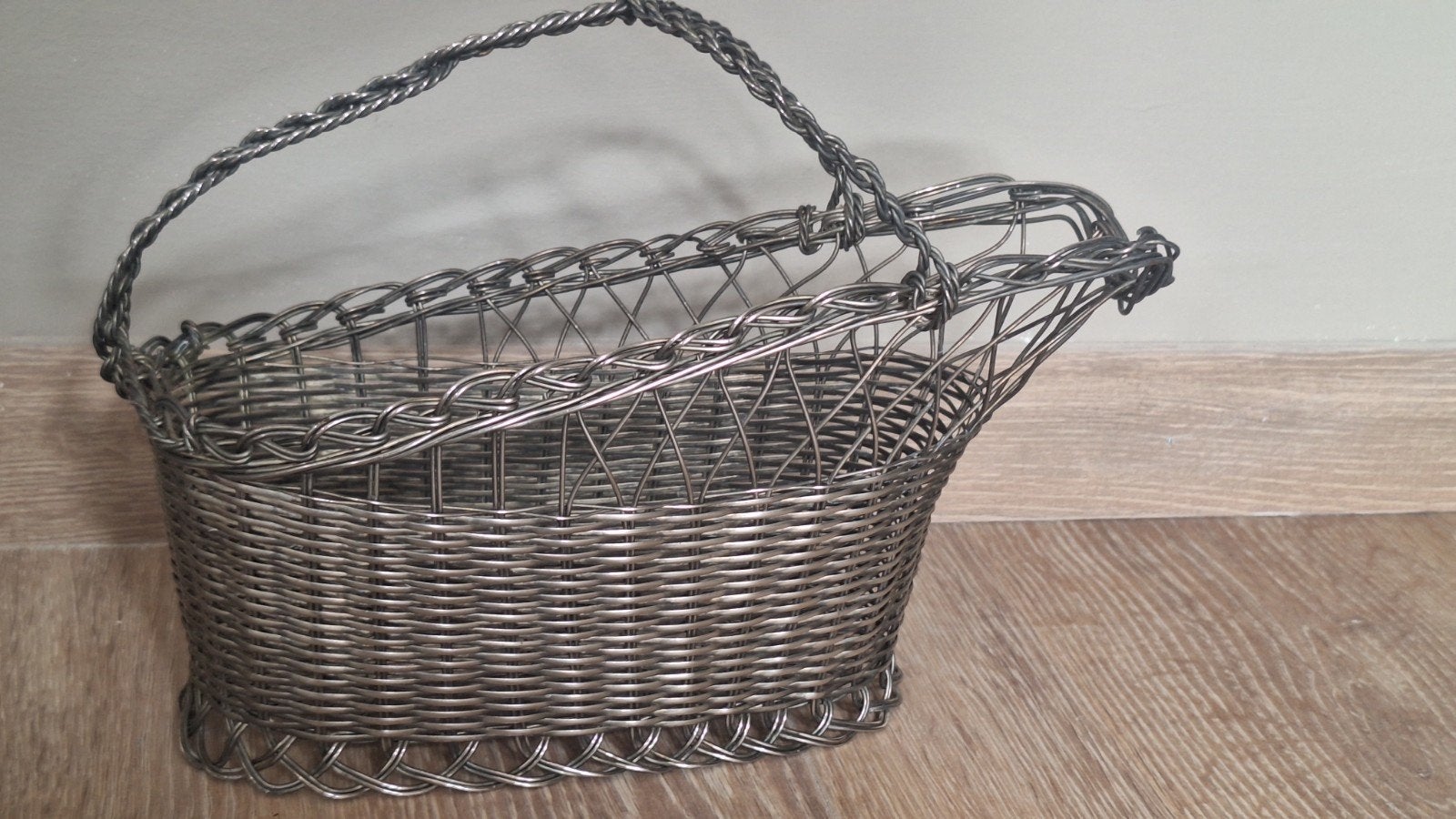 Verzilverde vintage flesmand mand fles, Ophalen of Verzenden, Rechthoekig, Overige materialen