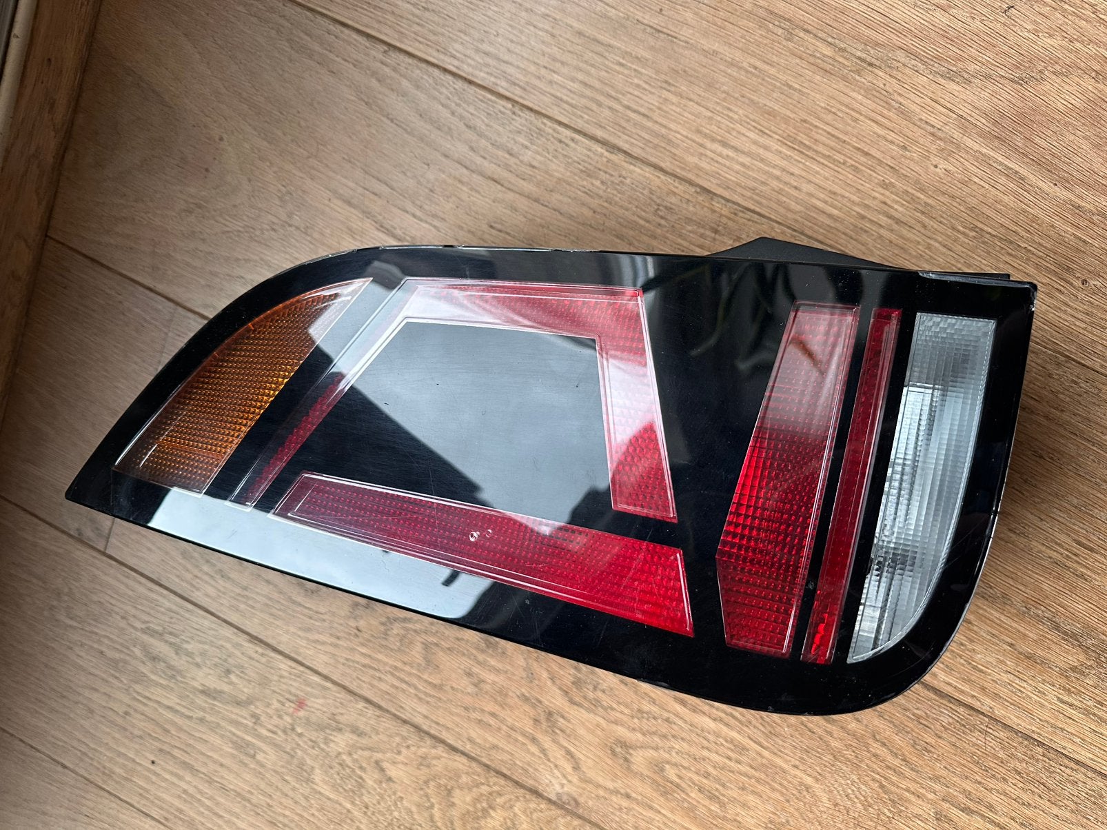 VW Up! Achterlicht nieuw model, links, Auto-onderdelen, Ophalen of Verzenden, Gebruikt, Volkswagen