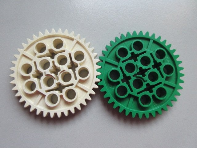 nr. 3198, 2 Grote Lego technisch tandwielen 3649, Ophalen of Verzenden, Gebruikt, Complete set, Lego