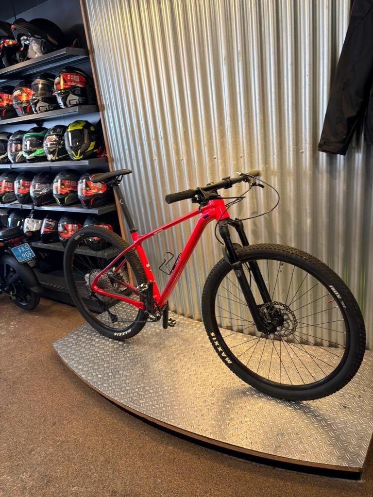 Merida Big-nine Medium frame Nieuwstaat, Fietsen en Brommers, Fietsen | Mountainbikes en ATB, Hardtail, Heren, Ophalen of Verzenden