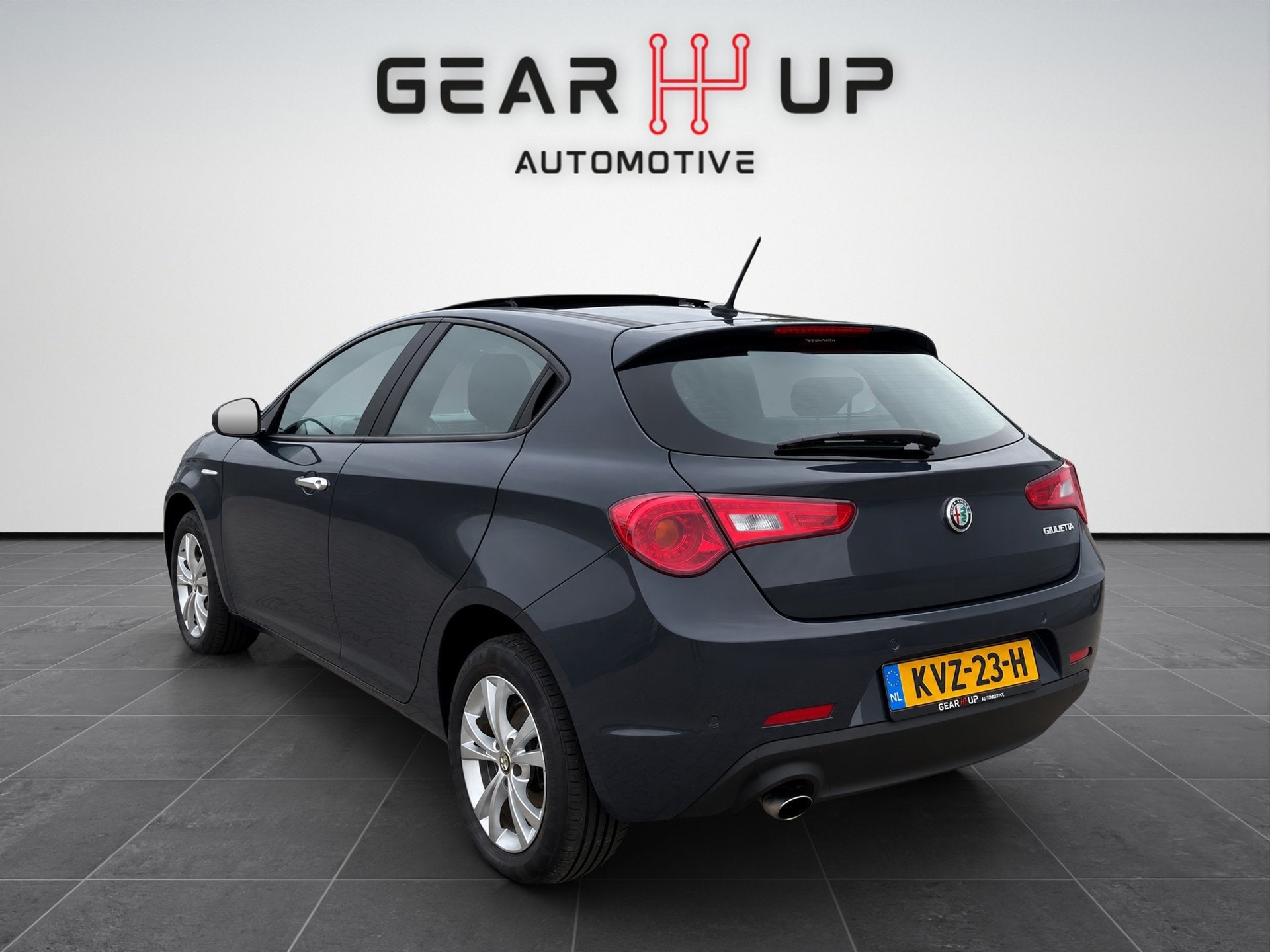 Alfa Romeo Giulietta 1.4 T PANO|NAVI|CRUISE|PARK.S|LM|CARPAS, Auto's, Voorwielaandrijving, Gebruikt, Euro 6, 4 cilinders