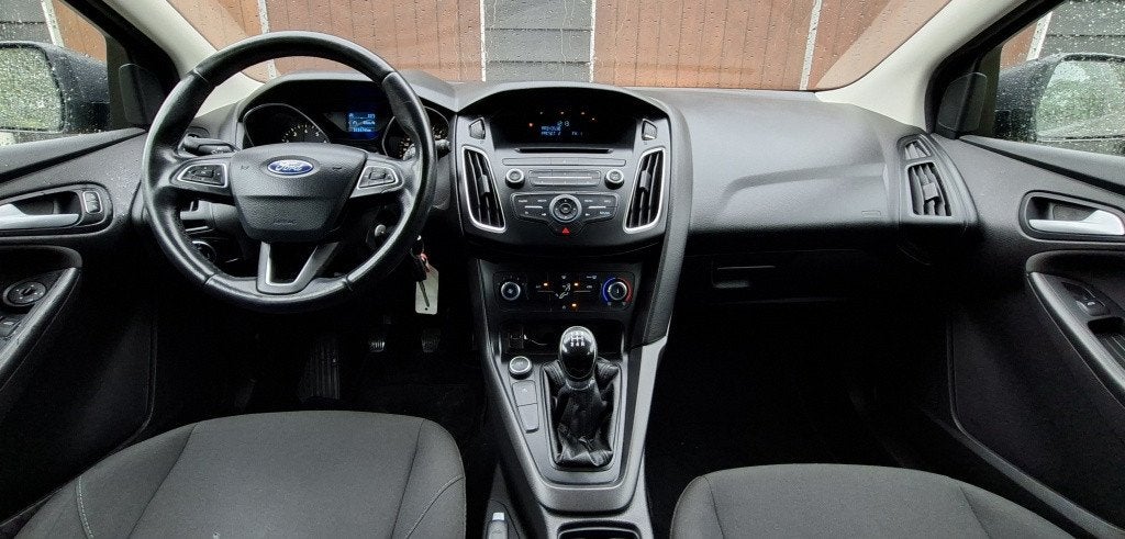 Ford Focus 1.0 Ambiente | Trekhaak | Airco | ISO fix | 5 deu, Gebruikt, Euro 6, 635 kg, 1176 kg