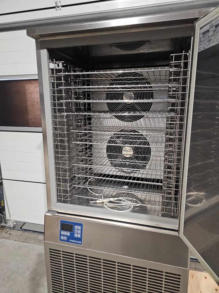 Metos BC121AG Blastchiller Shockvriezer Horeca 2019, 200 liter of meer, 60 cm of meer, Nvt, Zonder vriesvak