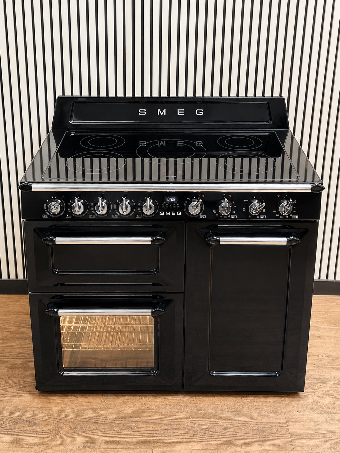Luxe ZGAN Smeg INDUCTIE 5 zones met 3 ovens 100 cm, Smeg, Hete lucht, Fornello Esperta, Ophalen of Verzenden