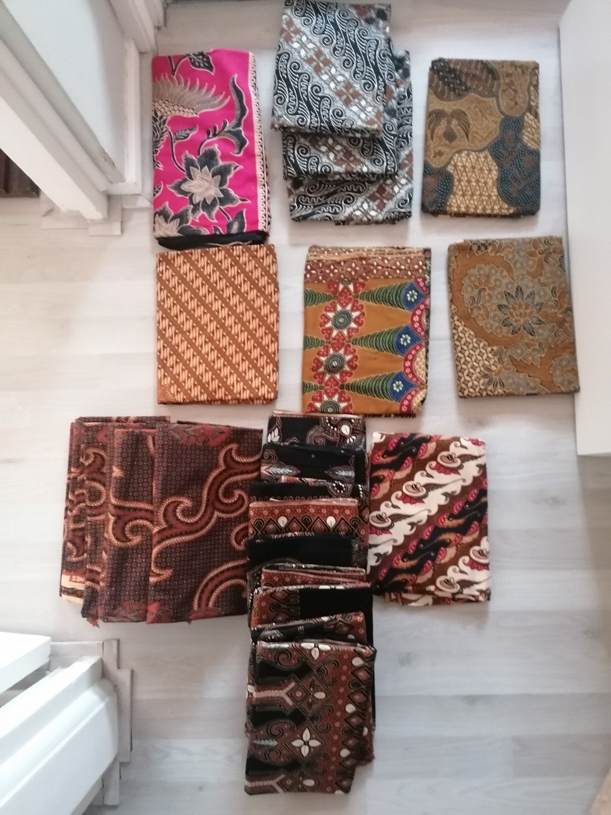 Nieuwe Batik Stoffen - Diverse Patronen en Kleuren, Meerkleurig, Nieuw, Ophalen of Verzenden, 30 tot 120 cm