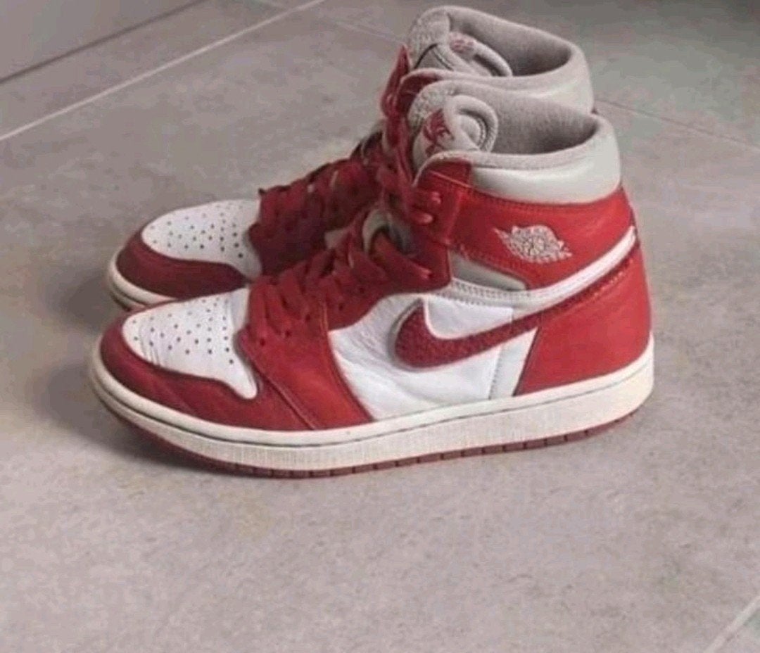 Nike Air Jordan sneakers maat 38.5, Kleding | Dames, Schoenen, Nike Air Jordan, Ophalen of Verzenden, Sneakers of Gympen, Gedragen