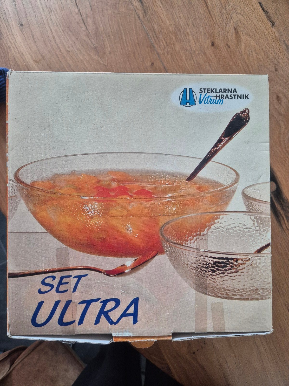 Glazen schaal set - Steklarna Hrastnik - Ultra 6+1, Schaal, Rond, Nieuw, Geribbeld