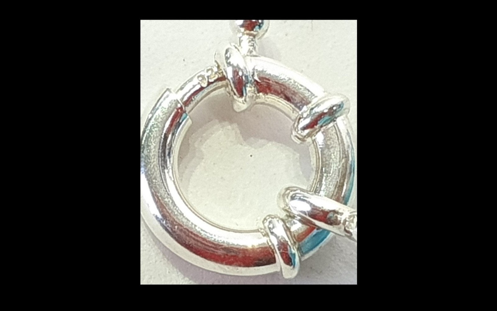 Foto 5 van Prachtig handgesponnen ketting met Turquoise.