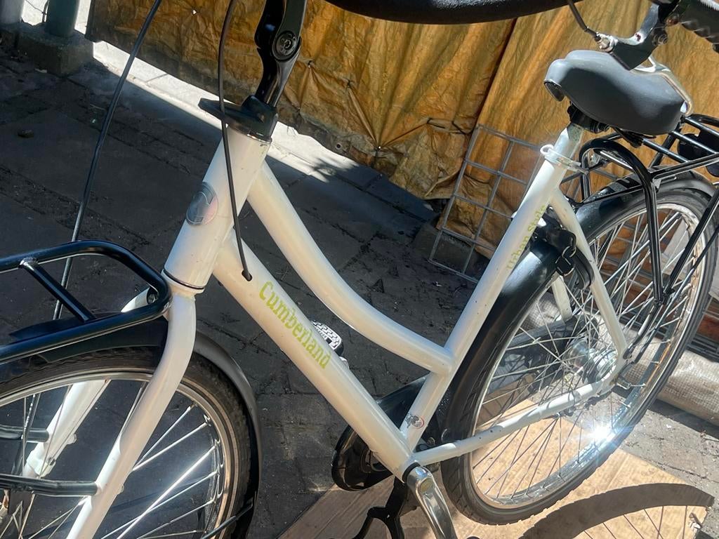 Cumberland Urban Style Damesfiets - Zo goed als nieuw, Fietsen en Brommers, Overige merken, (Extra) lage instap, Velgrem, Ophalen of Verzenden