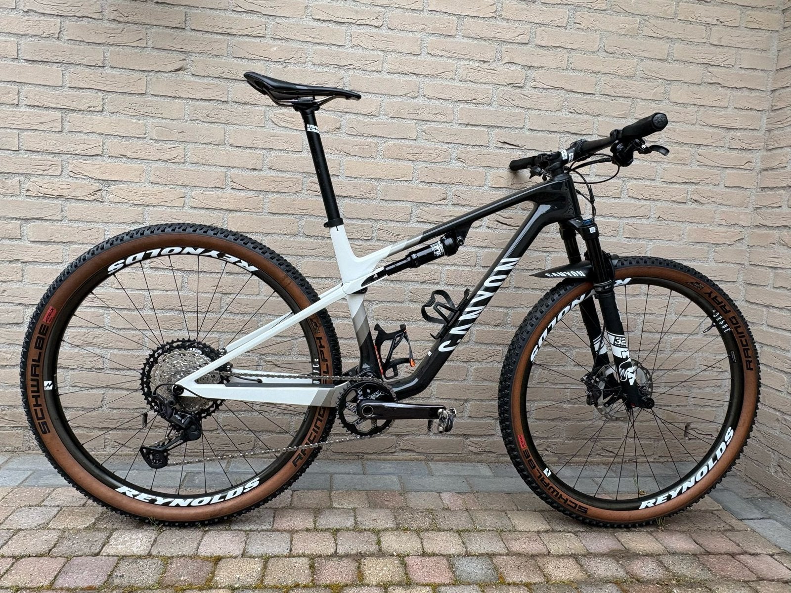 Canyon Lux CF7 2023 World Cup. Maat M., Zo goed als nieuw, Schijfrem, 53 tot 57 cm, Ophalen