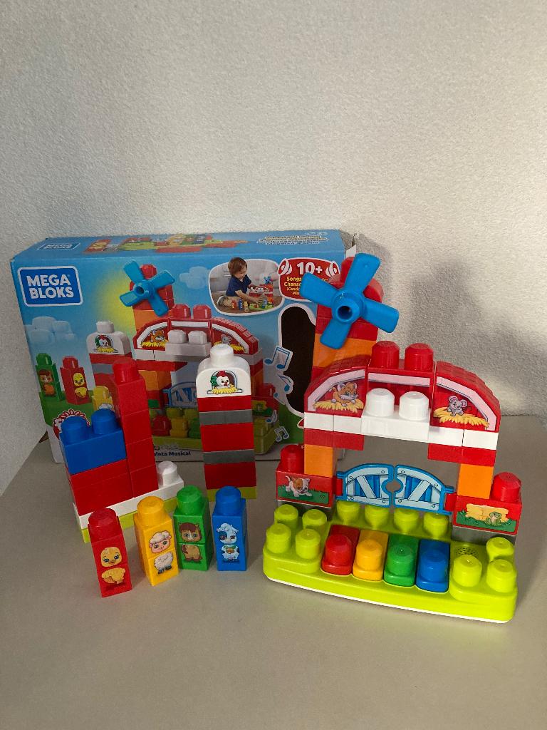 Mega Bloks musical farm Fisher Price, compleet, Ophalen of Verzenden, Zo goed als nieuw, Overige typen, Met geluid