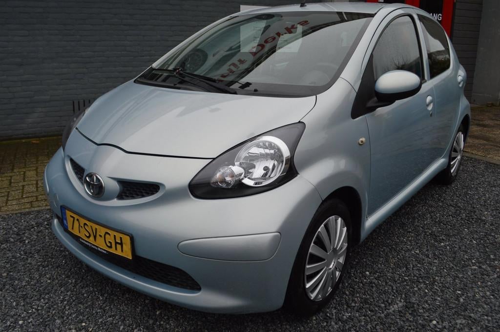 Toyota Aygo 1.0-12V + Airco Stuurbekrachtiging 5Drs Jaar Gar, Voorwielaandrijving, Stof, Gebruikt, Origineel Nederlands