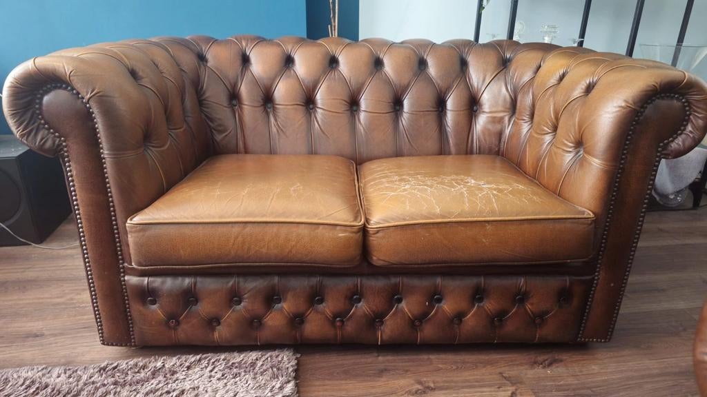 Chesterfield 2 zits (Runder Leer), Ophalen, Tweepersoons, Minder dan 150 cm, Leer