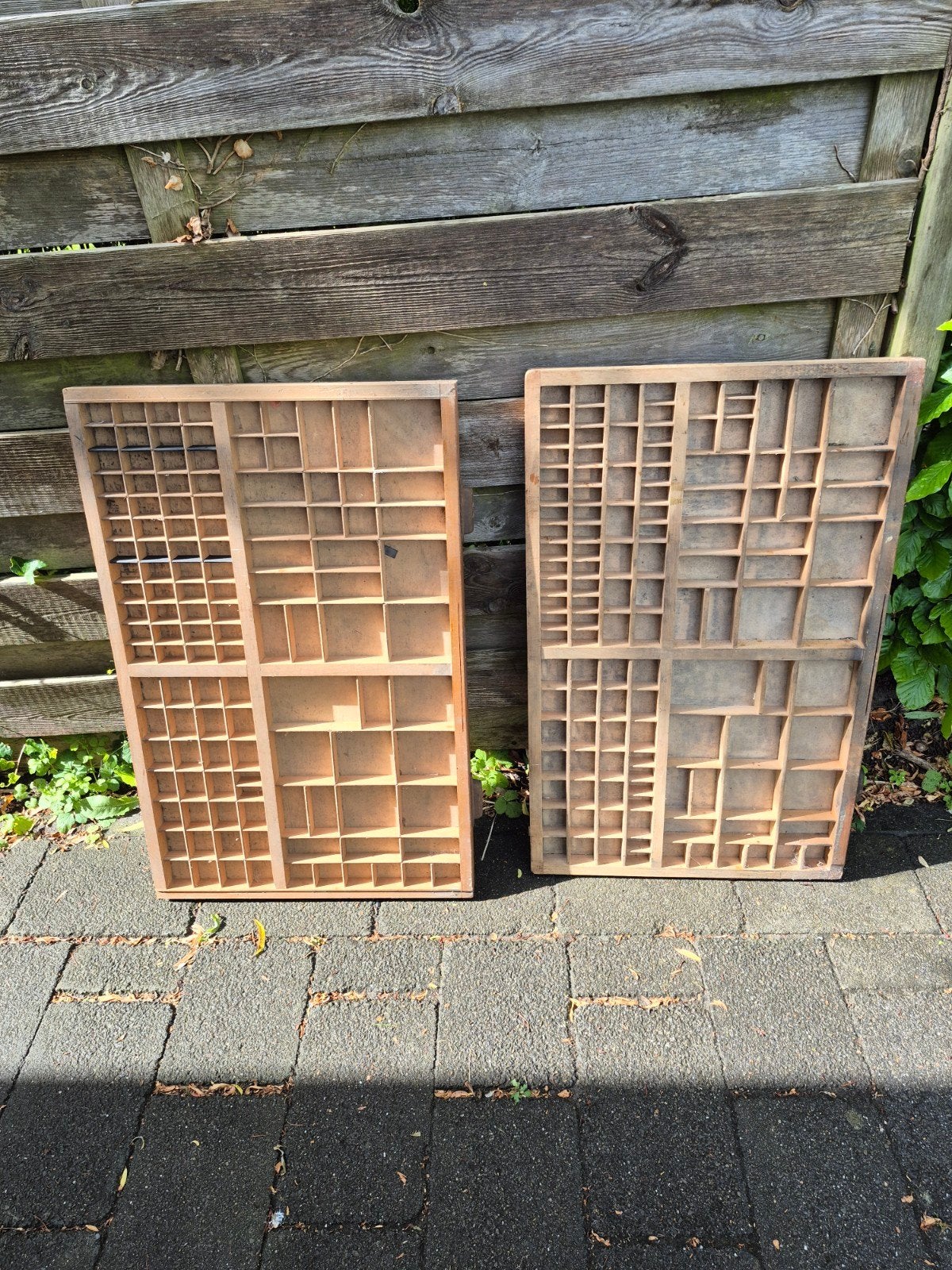 Originele letterbakken uit drukkerij - Set van 2, Antiek en Kunst, Ophalen