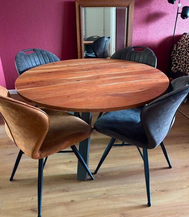 Ronde eettafel in zeer goede staat inclusief 4 stoelen, Rond, Zo goed als nieuw, Vier personen, Ophalen
