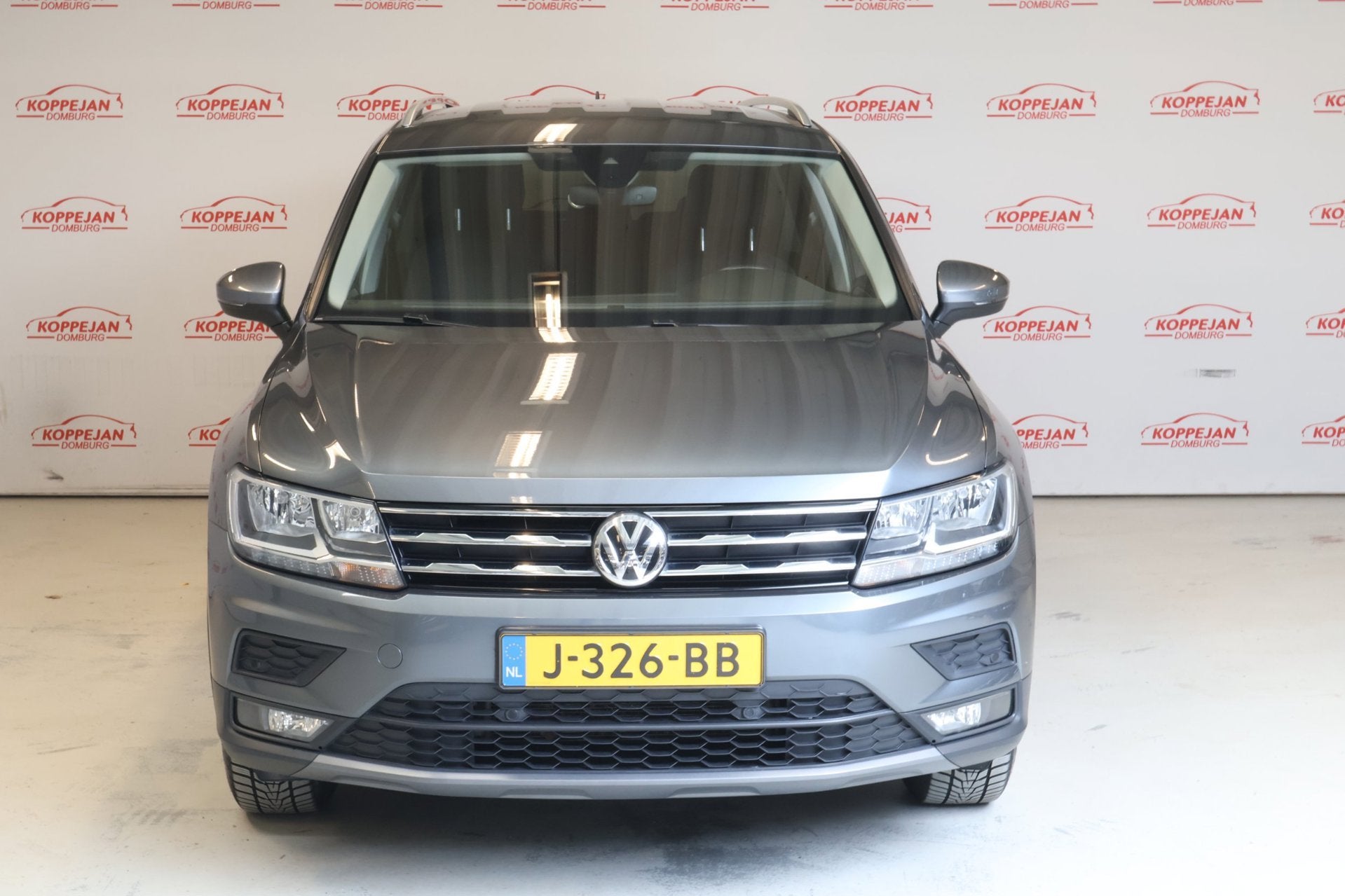 Volkswagen Tiguan Allspace 1.5 TSI Comfortline Business 7p N, Stof, 4 cilinders, 7 stoelen, Origineel Nederlands