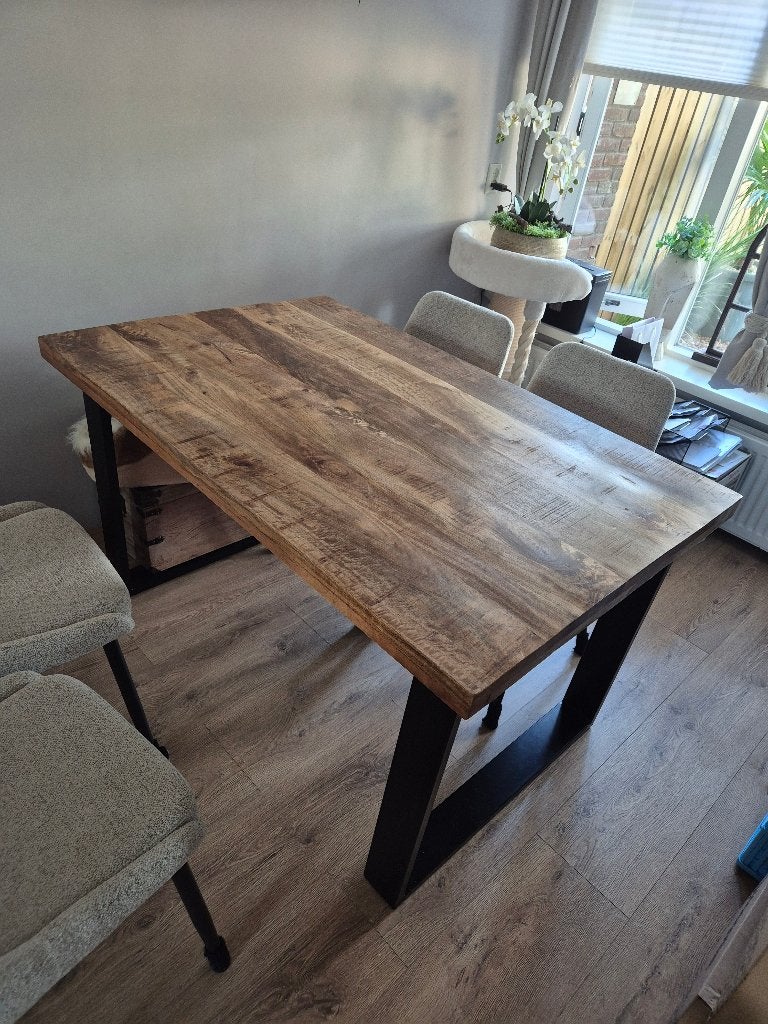 Eettafel mangohout 160 x 90 als nieuw!!, 50 tot 100 cm, Zo goed als nieuw, 150 tot 200 cm, Vier personen
