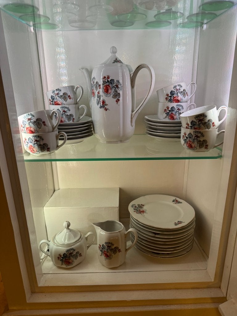 Antiek 8-p koffieservies Rieber Bavaria jaren 30 rozen, Antiek en Kunst, Ophalen