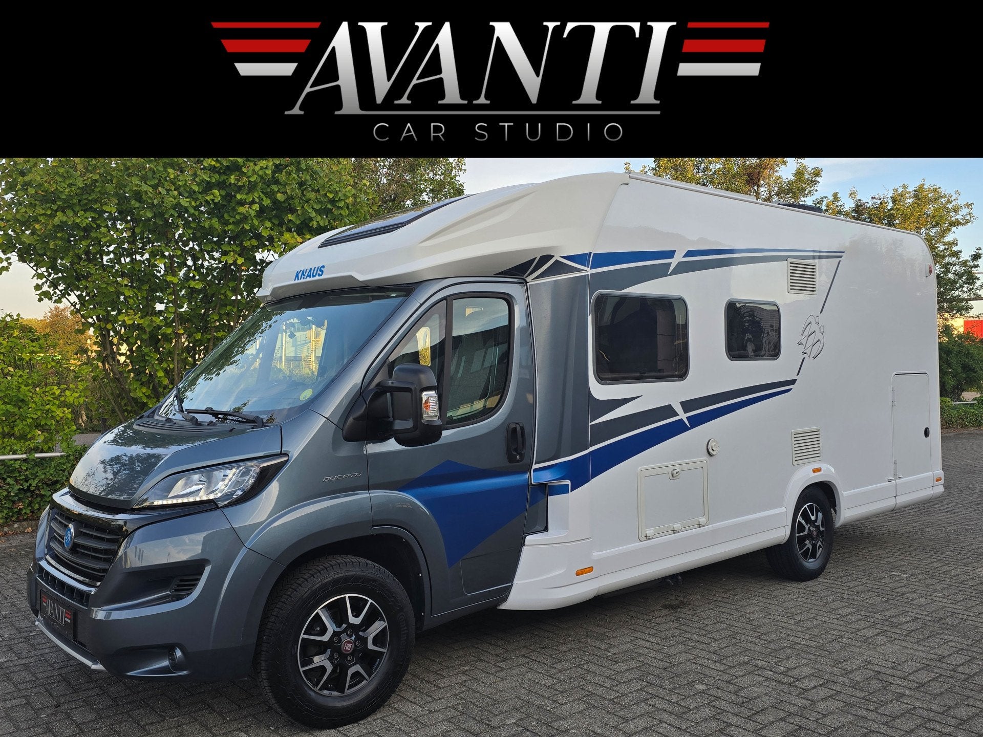 Knaus LIVE WAVE R15 AUTOMAAT ALARM SLECHTS 87.969 KM 130 PK, Automaat, Airconditioning, 7 tot 8 meter, Airbags