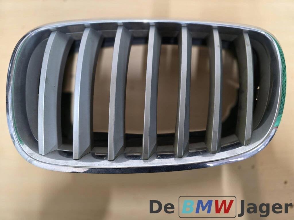 Grill rechts chroom BMW X5 E70 & LCI X6 E71 E72 51137171396, Gebruikt, Ophalen of Verzenden, BMW, BMW