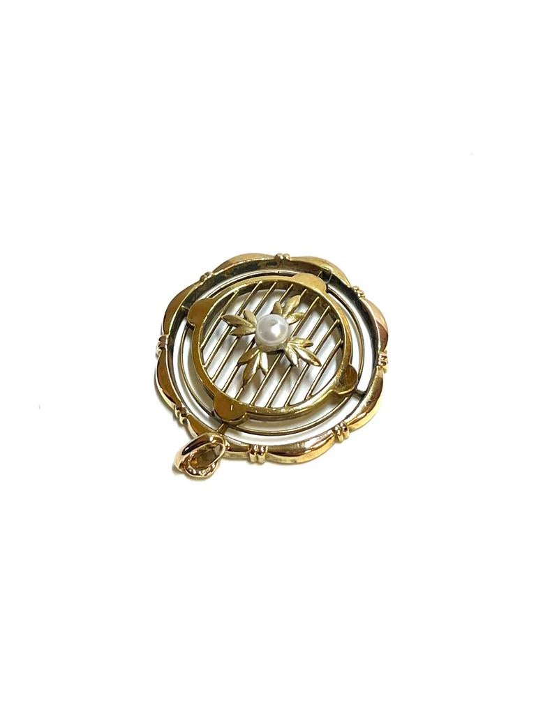 14k gouden hanger met een parel, Overige voorstellingen, -, -, Ophalen of Verzenden