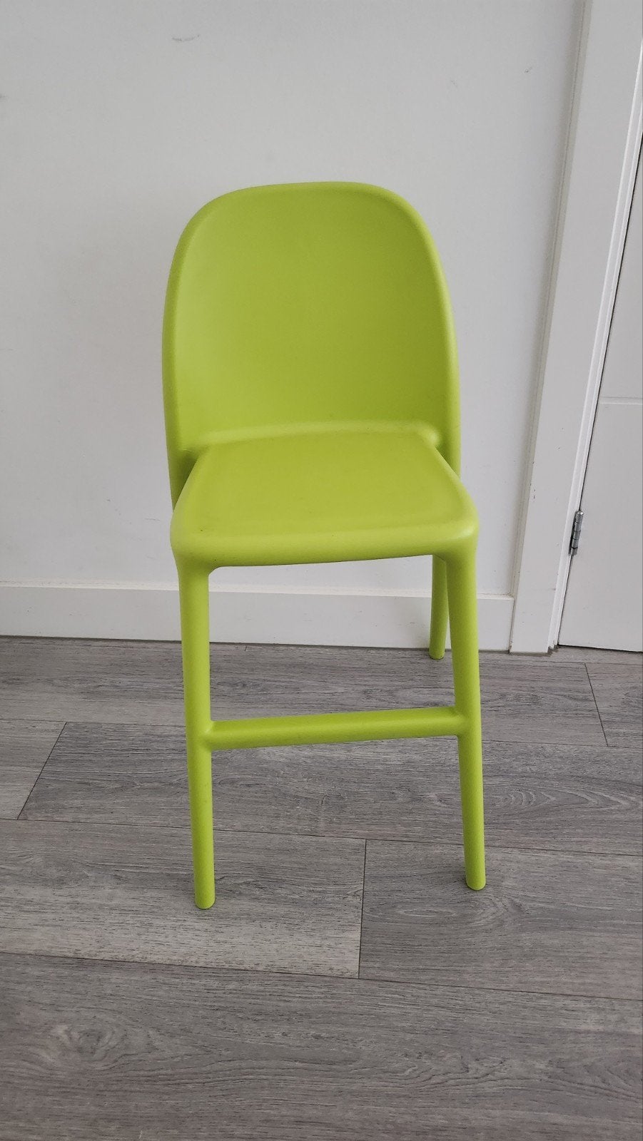 Groene kinderstoel - IKEA Urban, Huis en Inrichting, Ophalen, Kunststof, Gebruikt, Overige kleuren