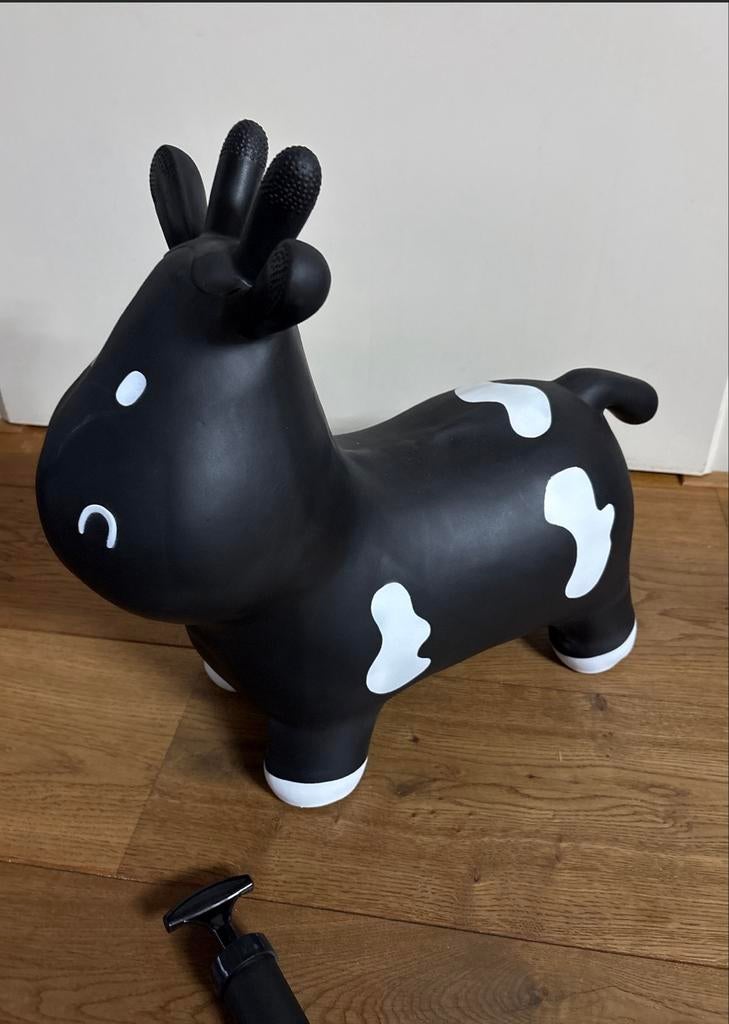 Skippykoe zwart met witte vlekken en pomp skippy koe skippie, Ophalen of Verzenden, Nieuw
