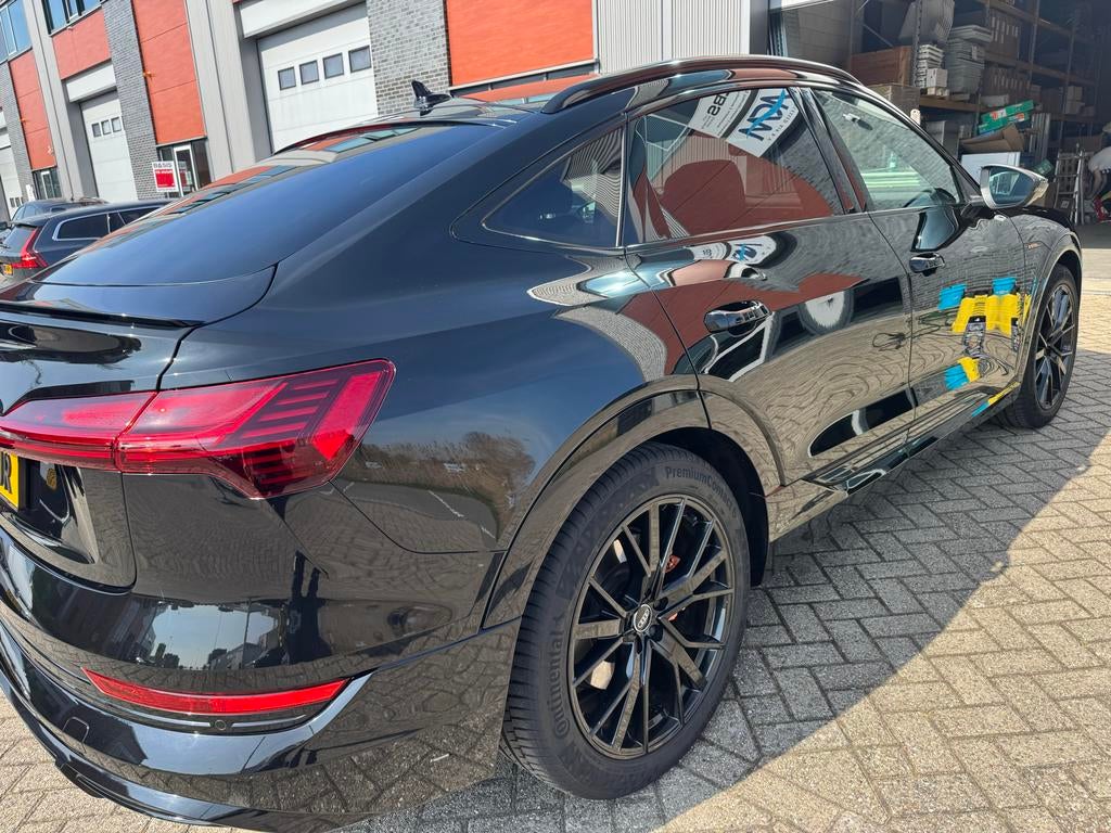 Audi Q8 Etron, Particulier, Te koop