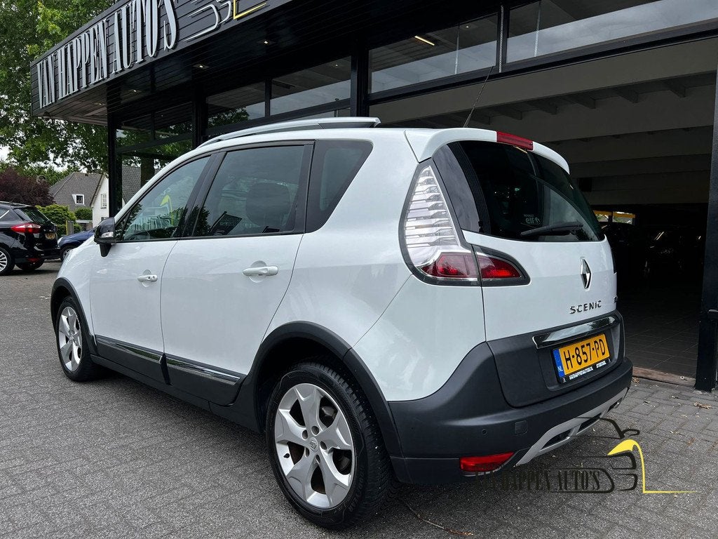 Renault Scénic 1.2 TCe Bose, Auto's, Voorwielaandrijving, Euro 5, Gebruikt, Zwart