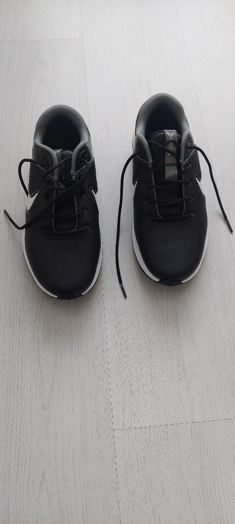 Golfschoenen Maat 40 1x aangehad, Kleding | Heren, Schoenen, Ophalen of Verzenden, Zo goed als nieuw