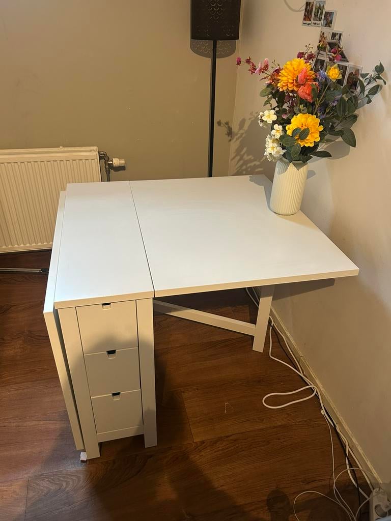 Mooie IKEA inklap bureau, Ophalen, Zo goed als nieuw, 152 cm, IKEA