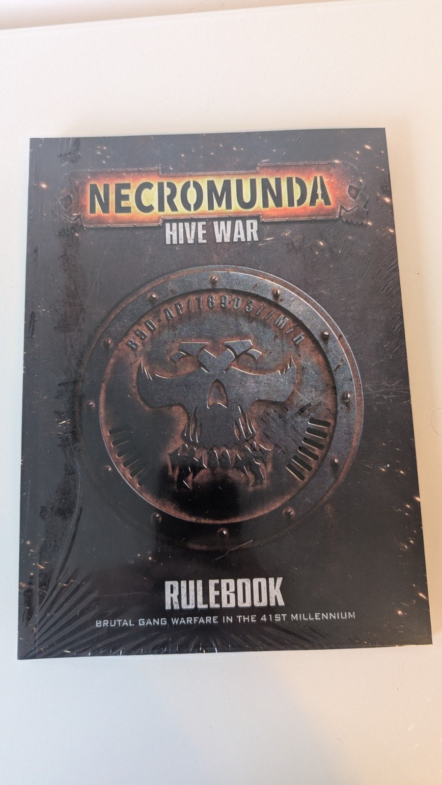 Necromunda Hive War Rulebook - Nieuw in folie, Hobby en Vrije tijd, Ophalen of Verzenden, Nieuw, Warhammer 40000, Boek of Catalogus