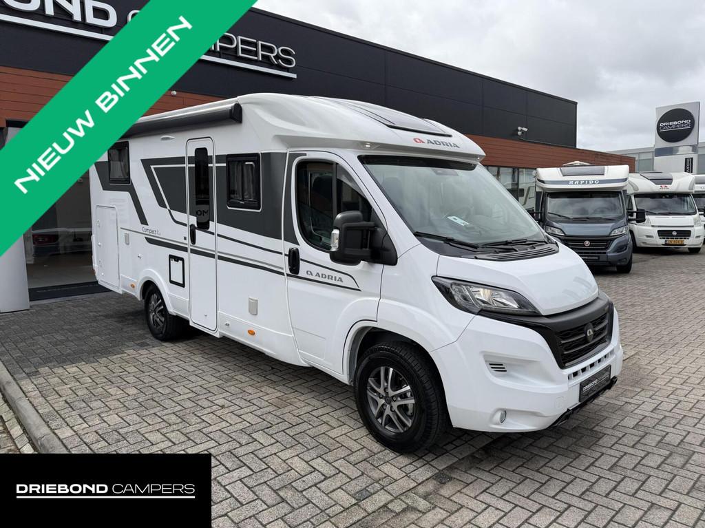 Adria Compact DL Plus 9T-Automaat Enkele Bedden Lithium Luch, Caravans en Kamperen, Campers, Automaat, Airconditioning, Airbags