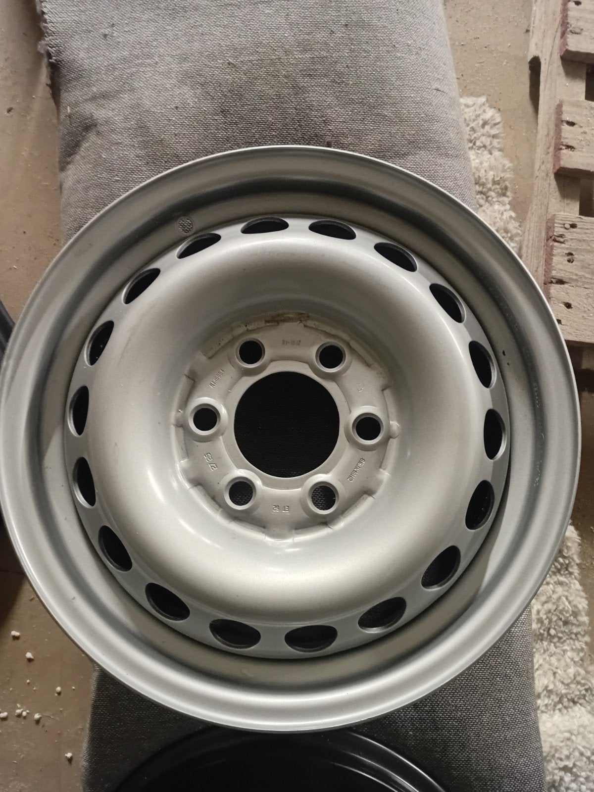 Nieuwe ongebruikte stalen velgen voor Mercedes Sprinter, Ophalen of Verzenden, Nieuw