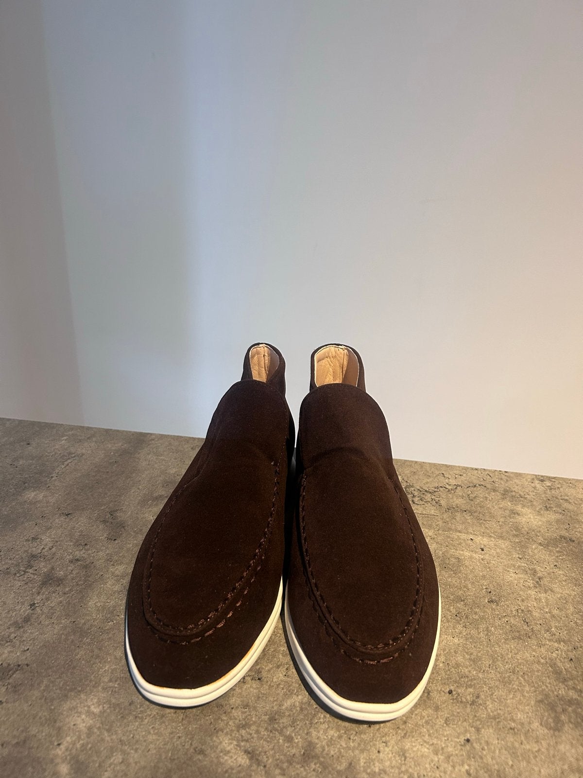 Bruine suède loafers - Nieuw!, Ophalen of Verzenden, Zo goed als nieuw, Bruin, Loafers