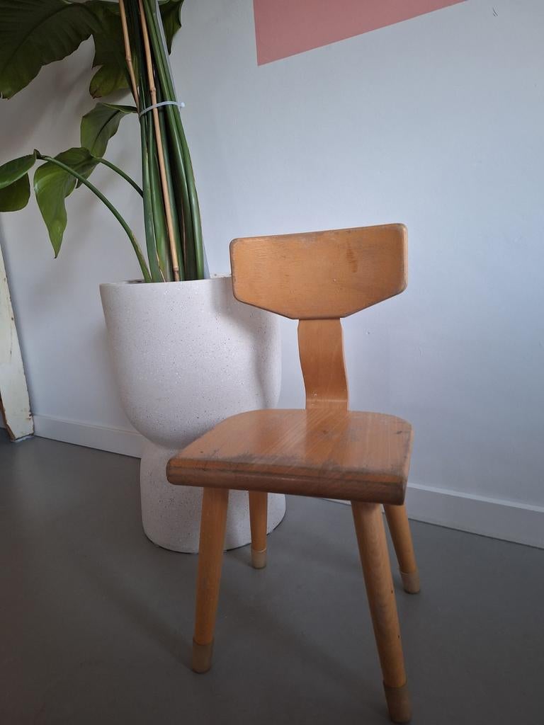 Vintage houten kleuterstoeltje, Ophalen of Verzenden, Gebruikt, Stoel(en)