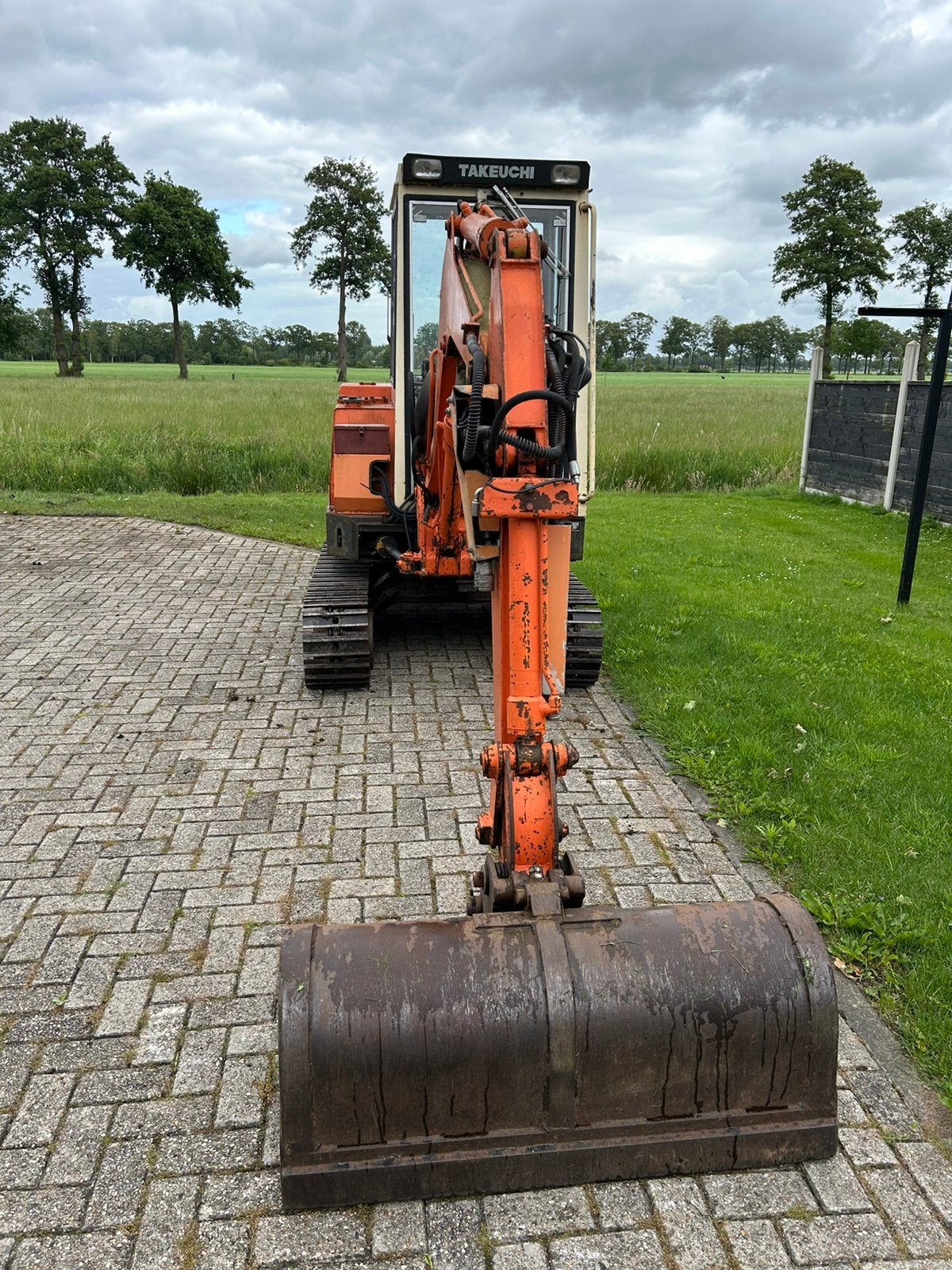 Takeuchi tb 25, Ophalen, Graafmachine