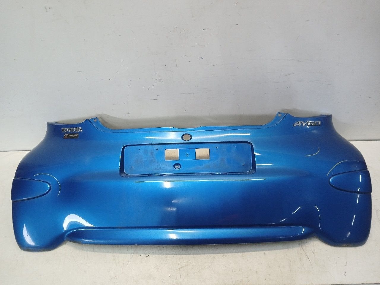 Bumper achter Toyota Aygo, Auto-onderdelen, Carrosserie en Plaatwerk, Onderdelen@venauto.nl, Van der Ven Autorecycling B.V., Gebruikt