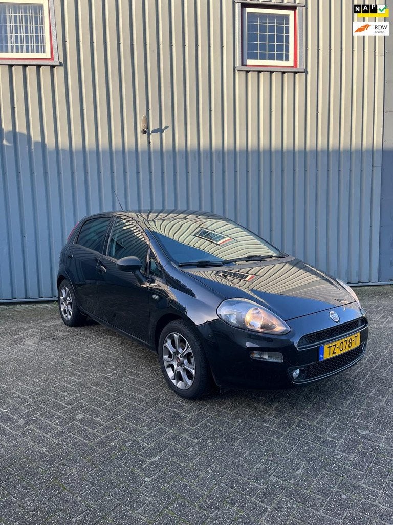 Fiat Punto Evo 0.9 TwinAir Sempre/CARPLAY/NL/NAP, Voorwielaandrijving, Stof, Gebruikt, 100 pk