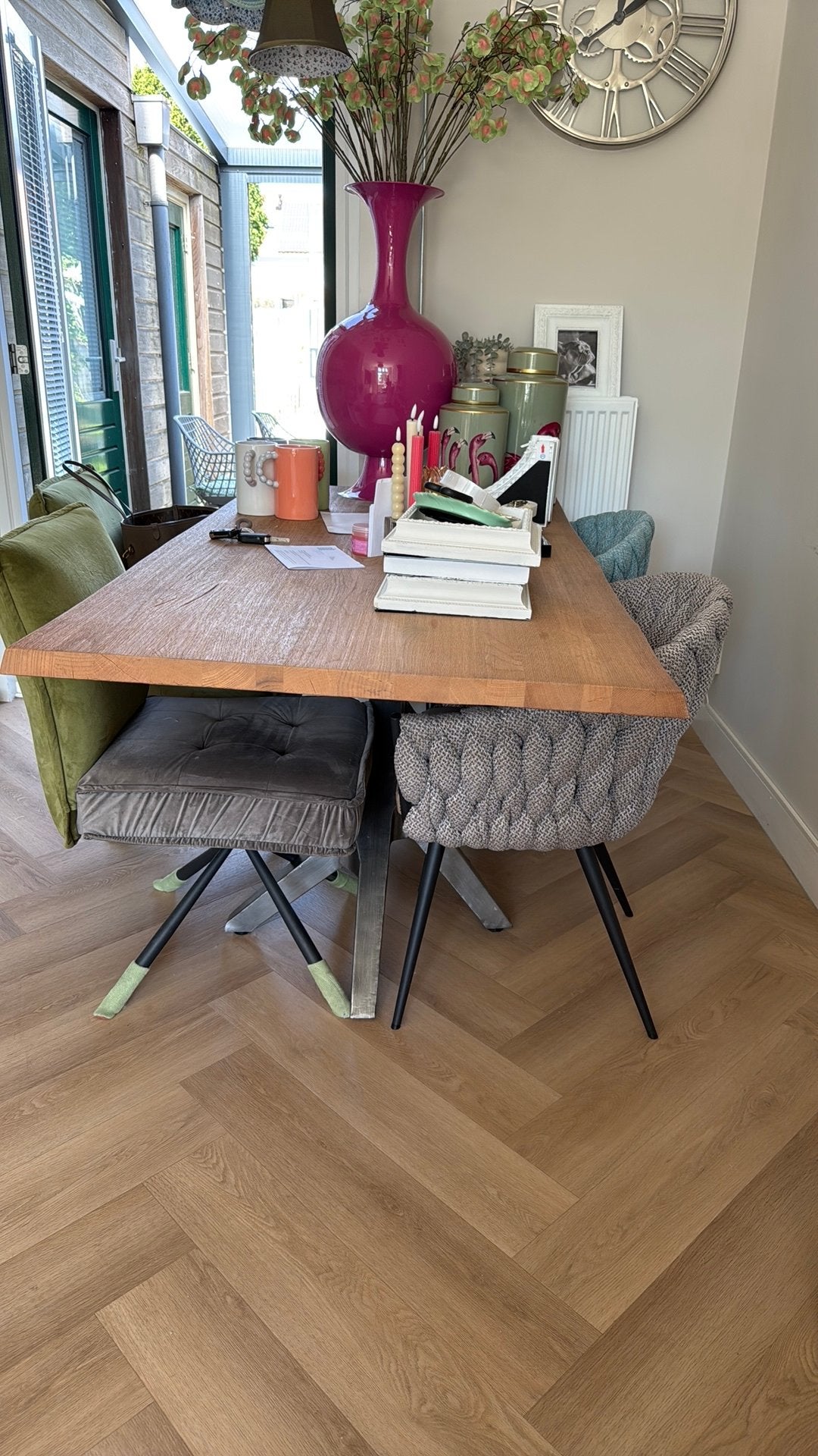 Kare design eettafel met 4 verschillende stoelen, Ophalen, 200 cm of meer, 50 tot 100 cm, Zo goed als nieuw