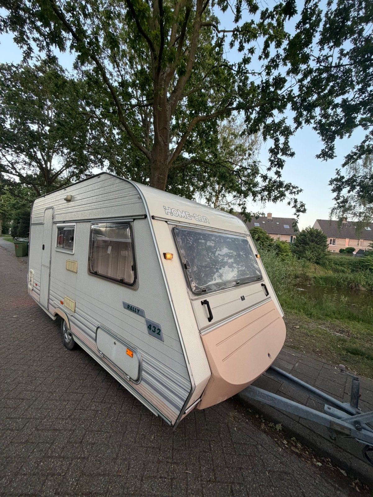 Caravan home car 1996 met voortent, Caravans en Kamperen, Standaardzit, Hobby, Omvormbare zithoek, Particulier