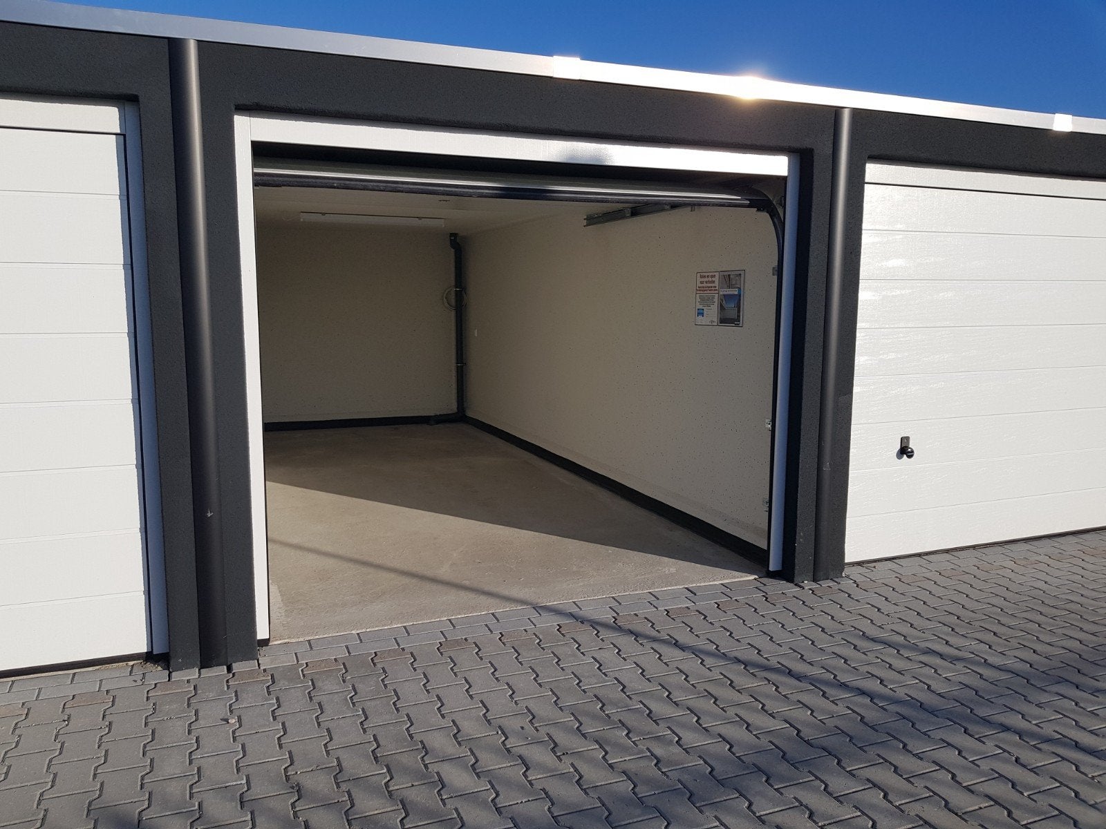 Binnenkort beschikbaar! Garagebox 3x6 te huur Steenwijk, Auto diversen